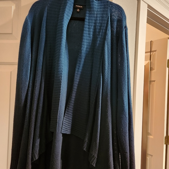 2 cardigans - Picture 8 of 8